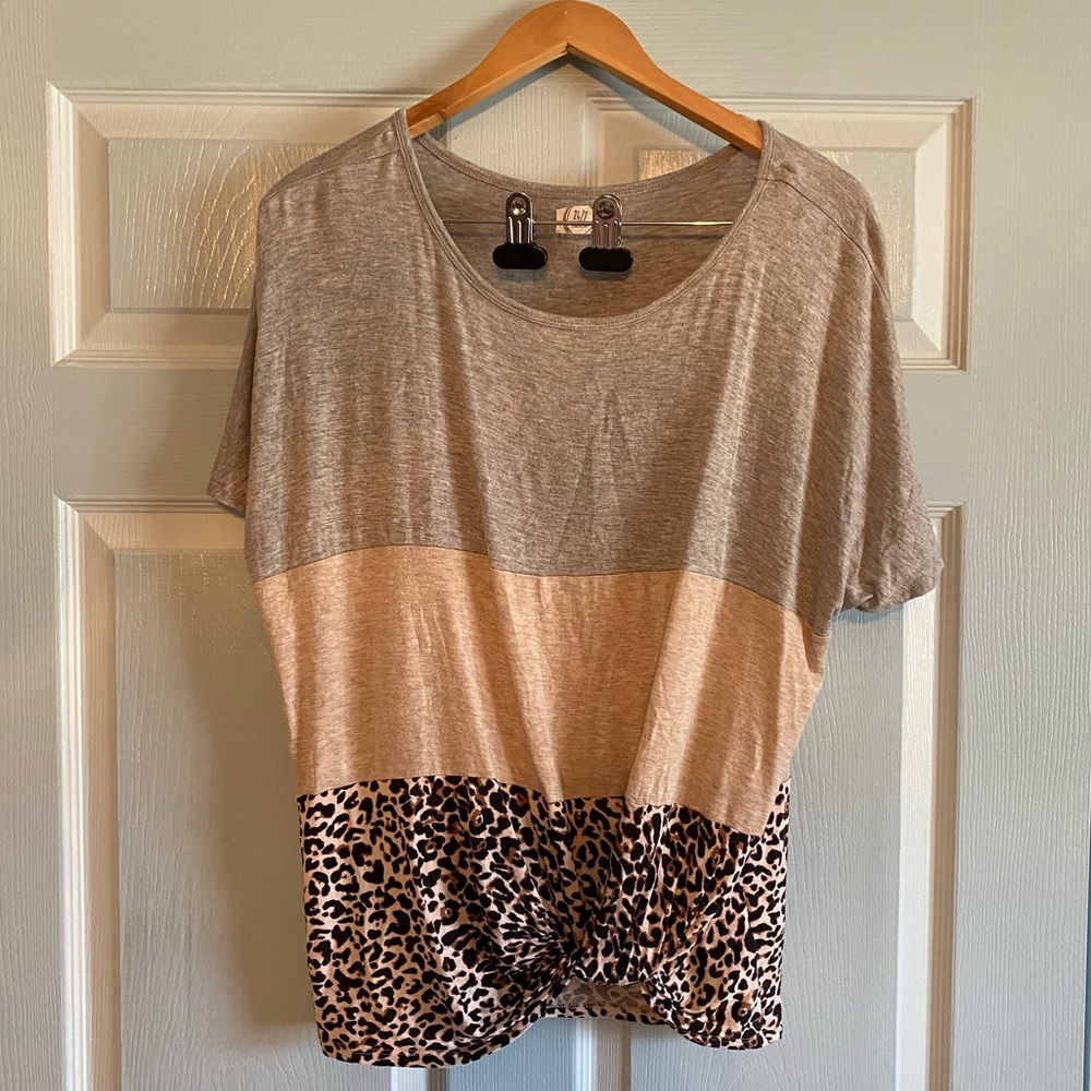 Striped tshirt leopard gray cream